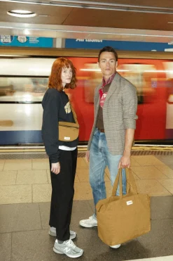 Rivedroite Paris Elzévirlegrandsacdeweek-end