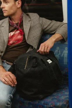 Rivedroite Paris Elzévirlegrandsacdeweek-end