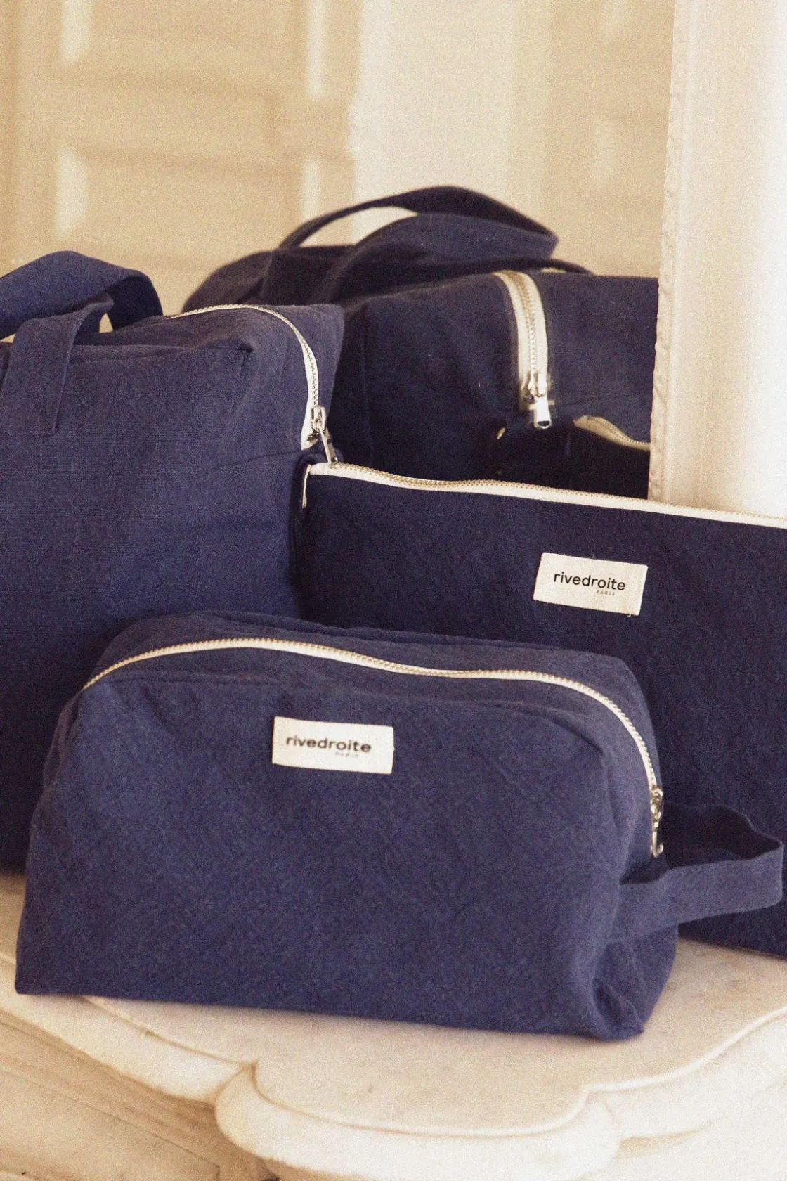 Rivedroite Paris Hermellatroussedetoilette