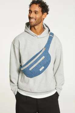 Homme Rivedroite Paris Orsellesacbananegrandformat